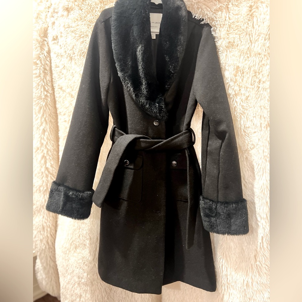 Little girl’s Janie and Jack coat with fur trim size 10/12